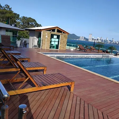 Loft Com Garagem E Piscina Predio Frente Mar Apartment Balneario Camboriu Exterior photo
