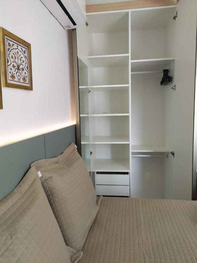 Apartment Loft Com Garagem E Piscina Predio Frente Mar Balneario Camboriu