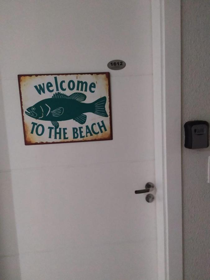 Loft Com Garagem E Piscina Predio Frente Mar Apartment *