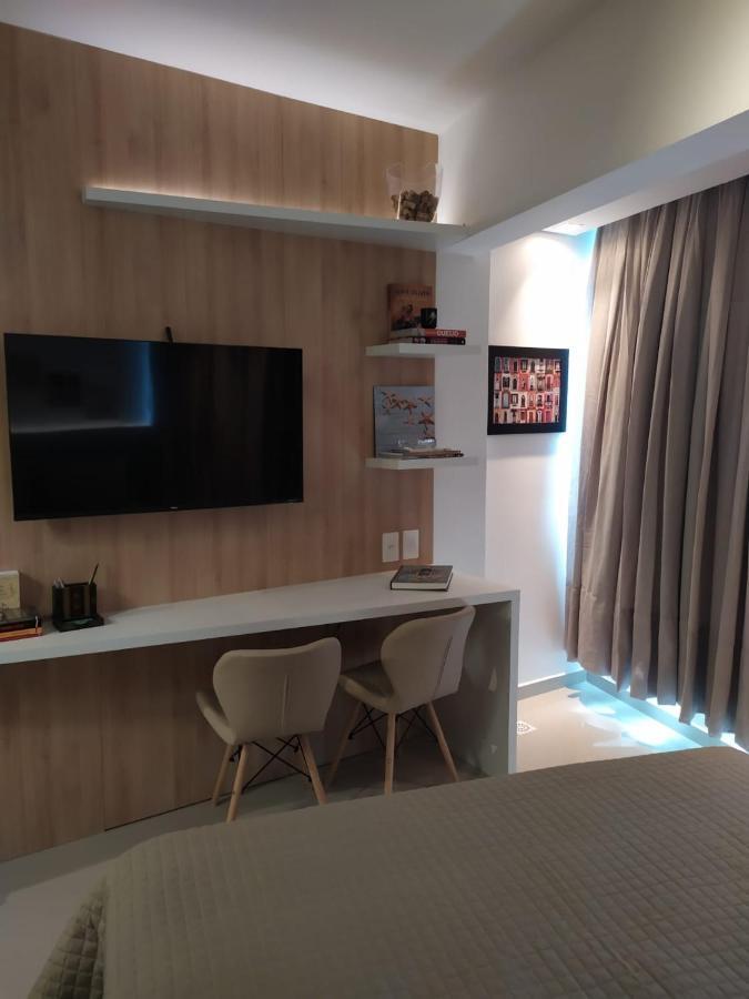 Loft Com Garagem E Piscina Predio Frente Mar Apartment