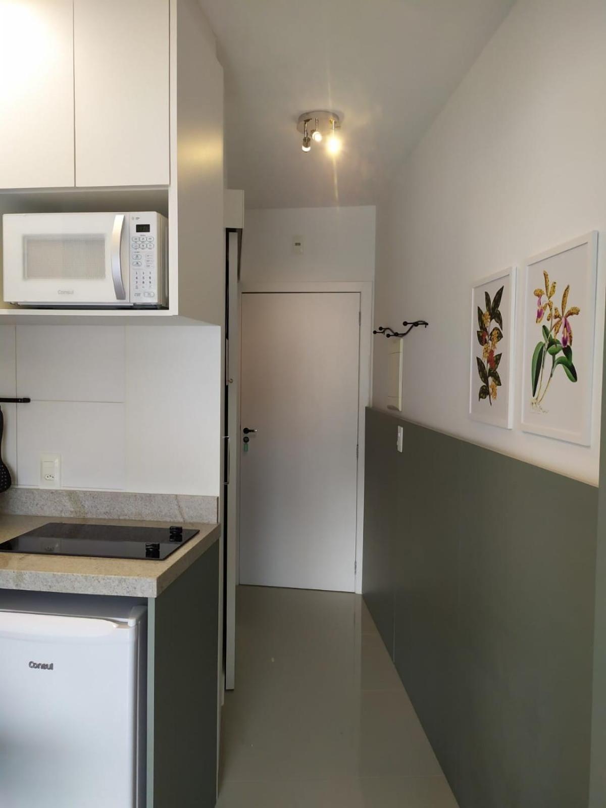 Loft Com Garagem E Piscina Predio Frente Mar Apartment