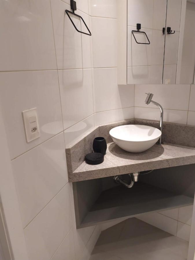 Loft Com Garagem E Piscina Predio Frente Mar
