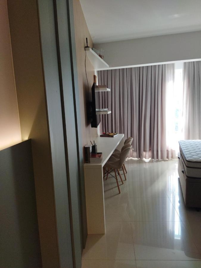 Loft Com Garagem E Piscina Predio Frente Mar * Balneario Camboriu